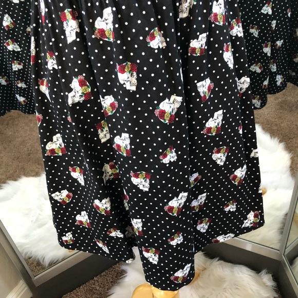 Hot Topic Polka Dot & Skulls Pin-Up Dress - Picture 5 of 8